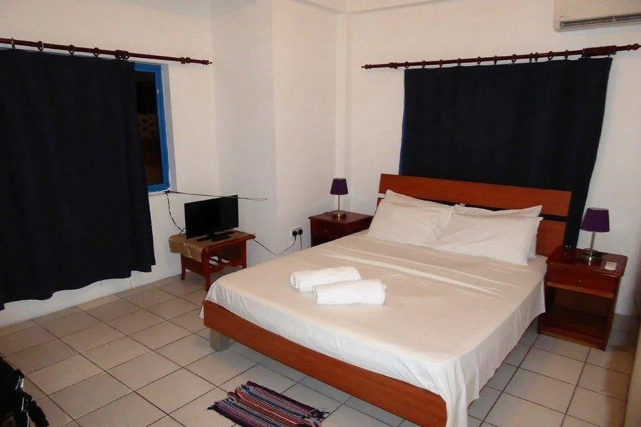 Vicky'S Holiday Apartment Beau Vallon   Beau Vallon (Mahe)