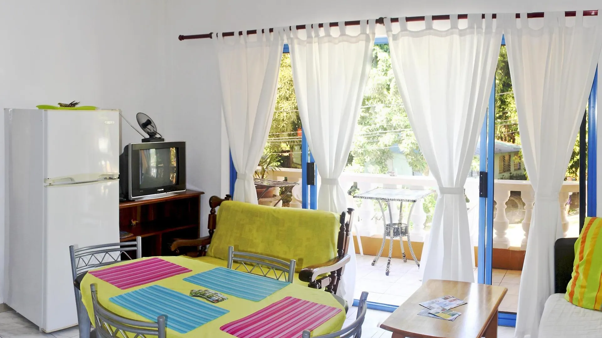 Vicky'S Holiday Apartment Beau Vallon  Beau Vallon (Mahe)