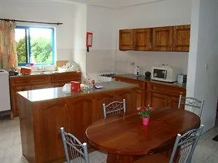 Vicky'S Holiday Apartment Beau Vallon   Beau Vallon (Mahe)